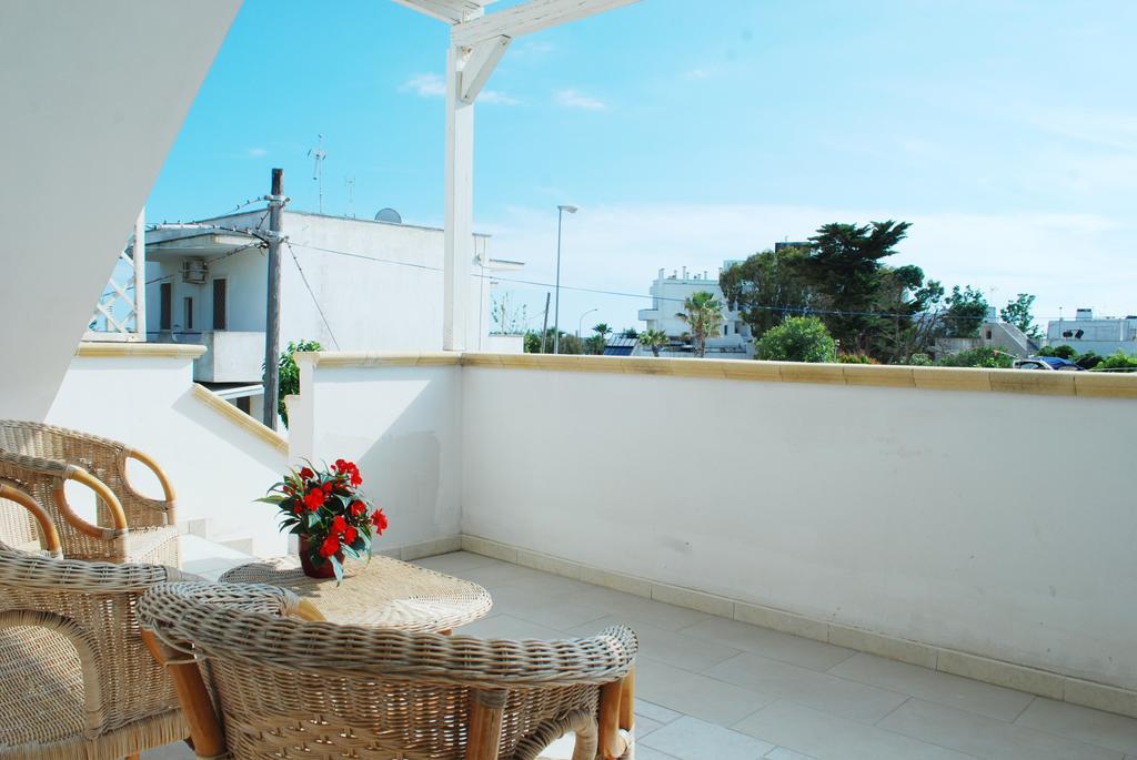Hotel Dimora Il Girasole Torre San Giovanni Exterior foto